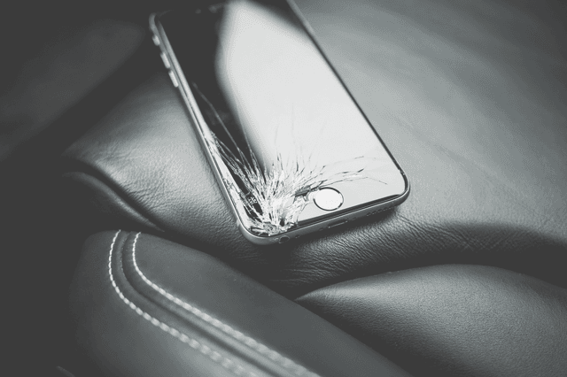iPhone with battery indicator